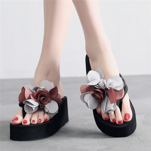 Papuci de damă cu element de flori 3D în mai multe culori