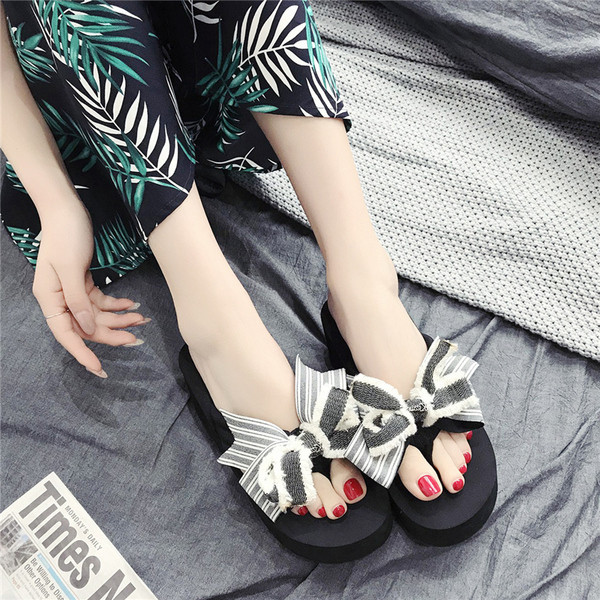 Papuci eleganti de dama cu panglica in negru si visiniu