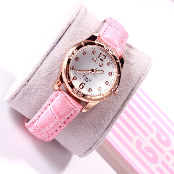 Γυναικείο  ρολόι με διακοσμητικές πέτρες σε τέσσερα χρώματα