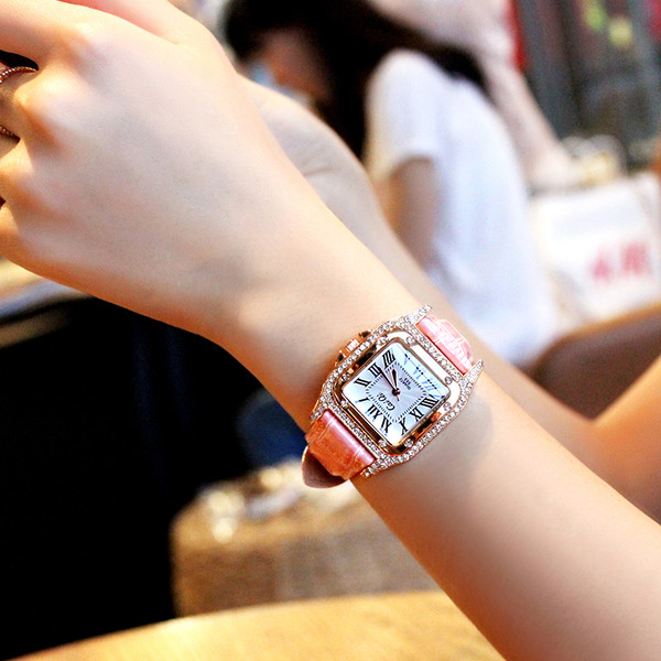 Ceas de damă elegant cu pietre decorative - patru culori