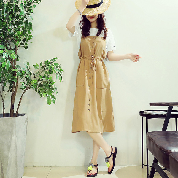 Alkalmi női szandál fekete színben virágokkal