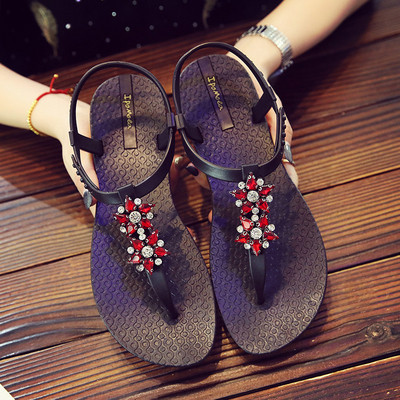 Új, hétköznapi női szandál színes kövekkel