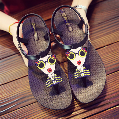 Alkalmi női szandál színes rátéttel