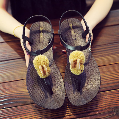 Alkalmi női szandál 3D elemmel, három színben