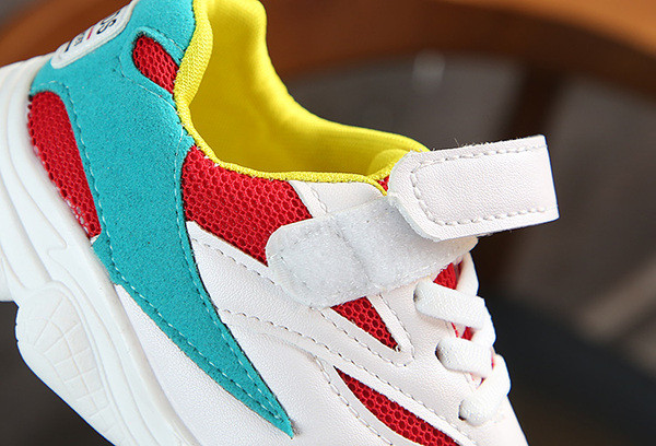 Model nou de adidasi copii pentru fete in mai multe culori