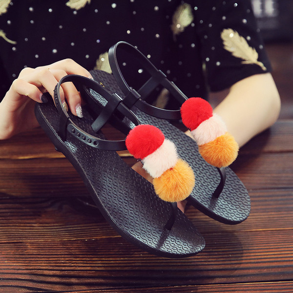 Alkalmi női szandál 3D díszítéssel, két színben