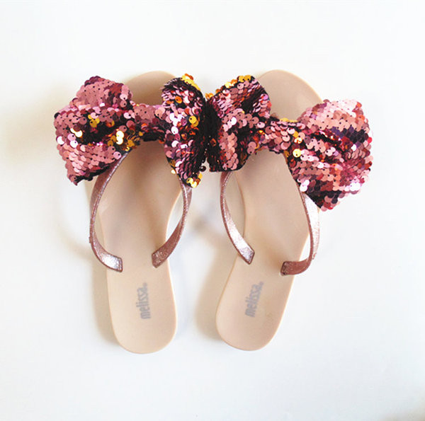 Papuci de dama decorati cu paiete in trei culori