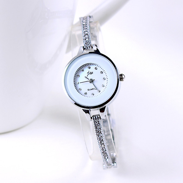 Ceas de dama cu pietre decorative si curea subtire