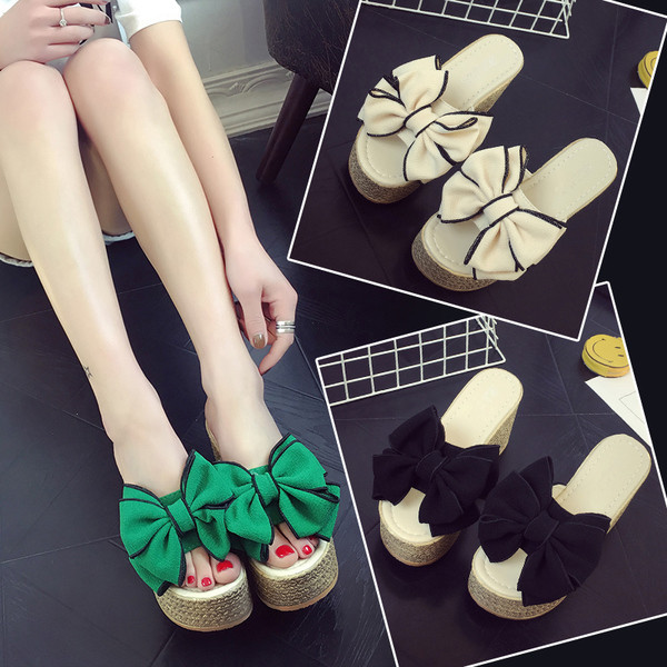 Női papucs 3D szalag elemmel több színben