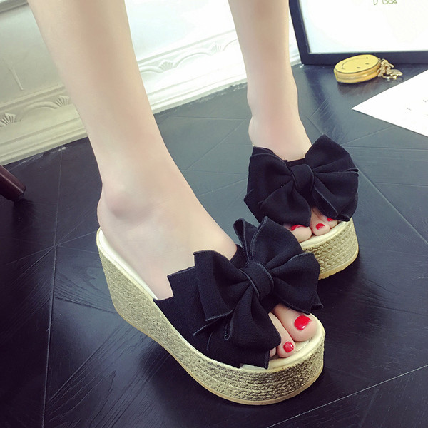 Női papucs 3D szalag elemmel több színben