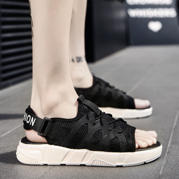 Modern férfi szandál fűzős két színben