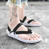 Alkalmi férfi szandál két színben