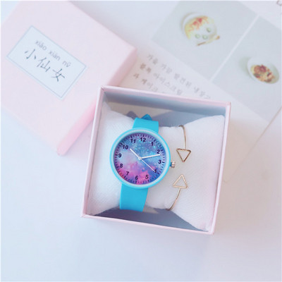 Γυναικείο ρολόι με λουρί σιλικόνης σε πέντε χρώματα