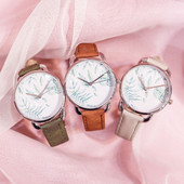 Női aktuális óra műbőr szíjjal, öt színben