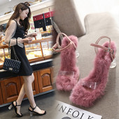 Új sarokkal és pehelyes női szandál modell három színben