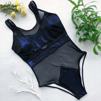 Aktuális fürdőruha három színben