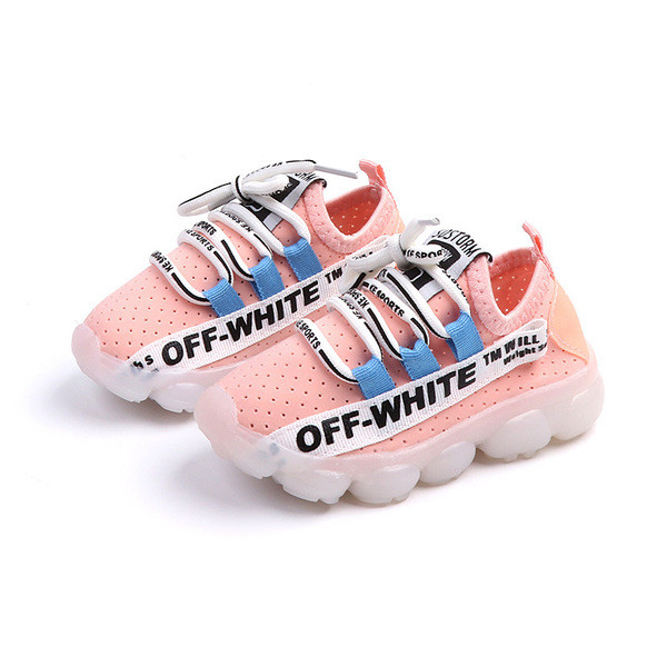 Modern gyerek tornacipő feliratokkal és világító talppal több színben