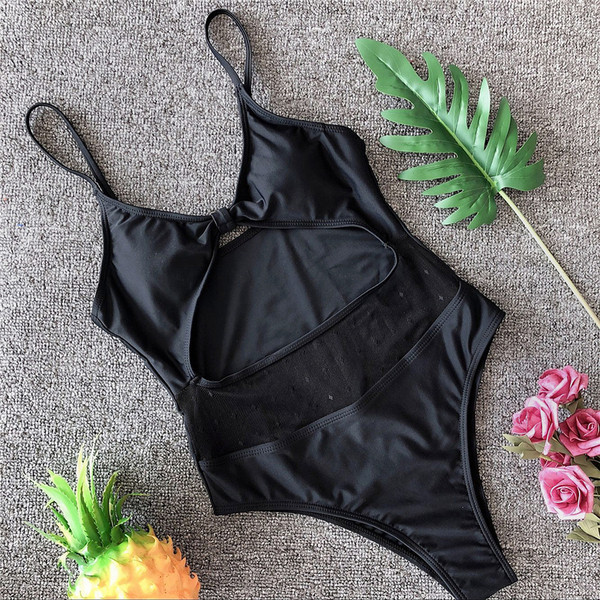 ÚJ teljes fürdőruha fekete színben, kivágásokkal