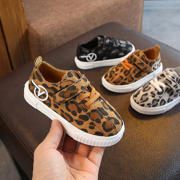Leopárdmintás leopárdmintás leopárdmintás, lezser gyerekcipő, három színben