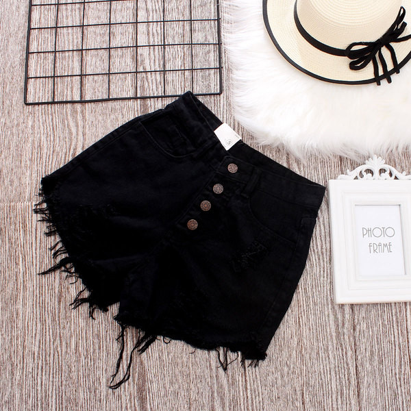 Lezser női rövidnadrág szakadt motívumokkal, különböző színekben