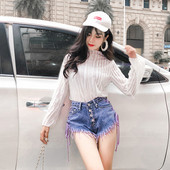 Актуални дамски къси панталони с висока талия