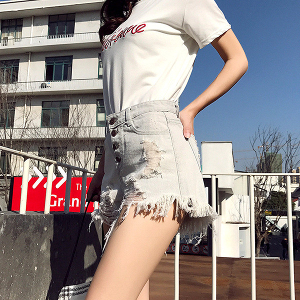 Aktuális női farmer rövidnadrág három színben, magas derékkal