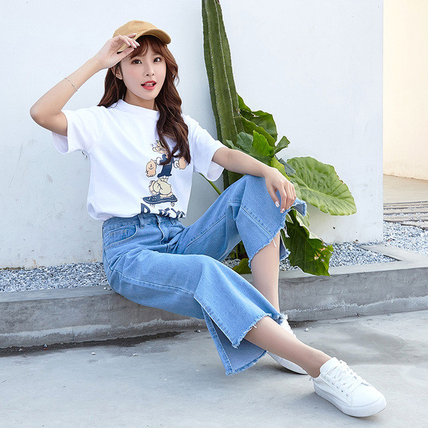 Modern női farmer - széles modell két színben