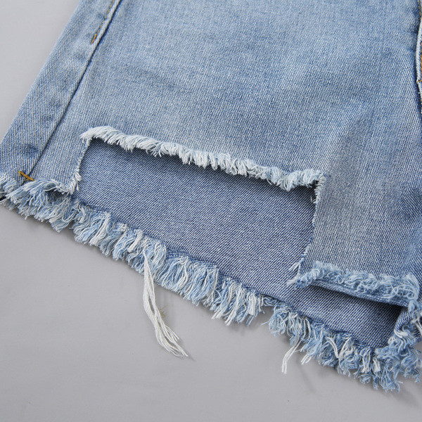 Modern női rövidnadrág két színben - világoskék és fekete