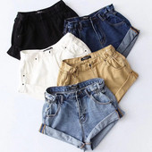 Τρέχοντα γυναικεία σορτς σε διάφορα χρώματα