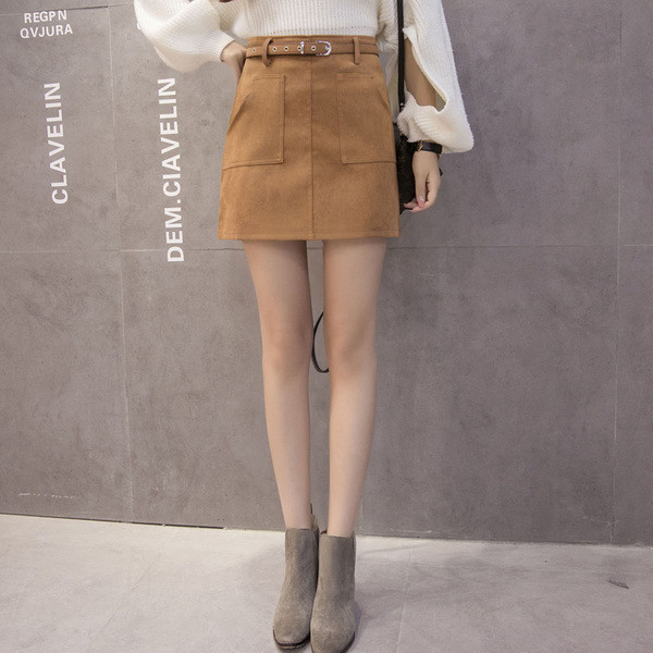 Modern női rövid szoknya öko velúrból, két színben