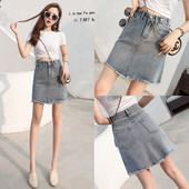 Modern női szoknya magas derékkal, szürke színben