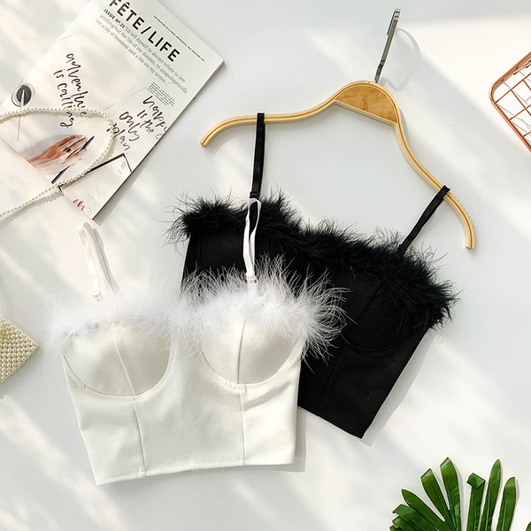 Stílusos fehérnemű fekete-fehér színben