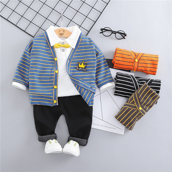 Elegáns, három részből álló gyerekkészlet fiúknak négy színben
