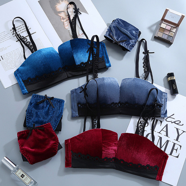 Intim fehérnemű bársonnyal és csipkével három színben