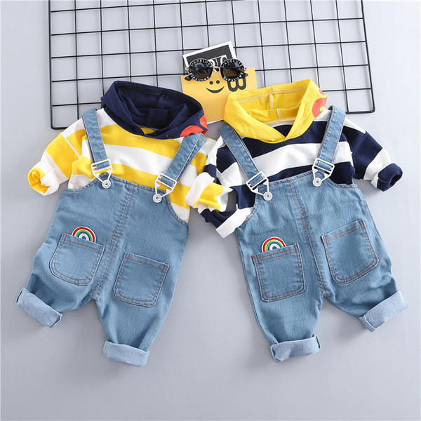 Modern, két részből álló gyerekkészlet fiúknak