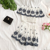 Modern kétrészes nyári szett fehér színben