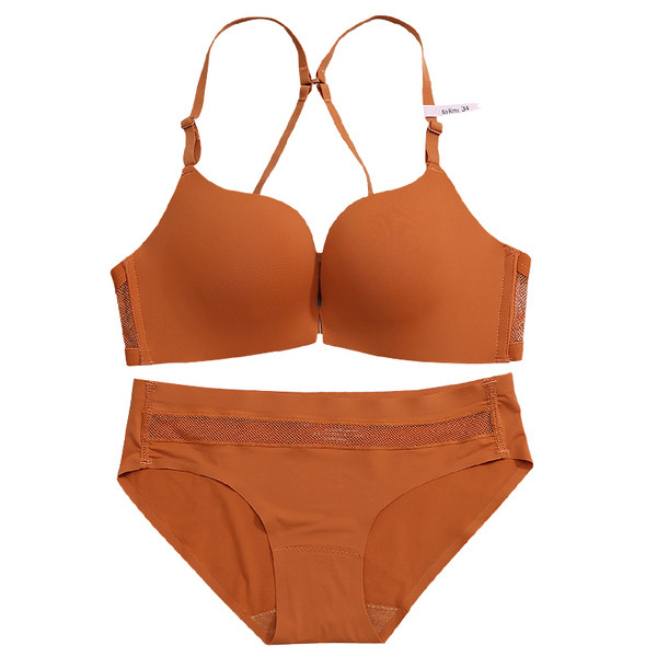 Γυναικείο σετ από δύο κομμάτια  σε διάφορα χρώματα