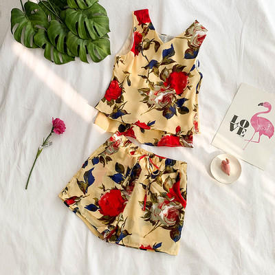 Női nyári szett virágmotívumokkal több színben