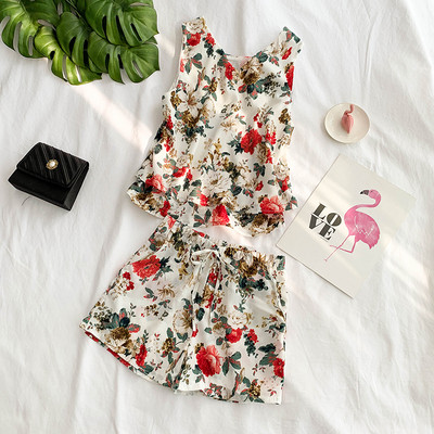 Női nyári szett virágmotívumokkal több színben