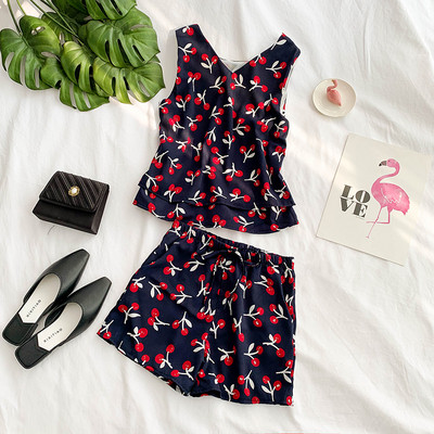 Női nyári szett virágmotívumokkal több színben