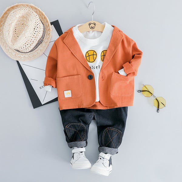 Három részből álló napi gyermekkészlet fiúknak több színben