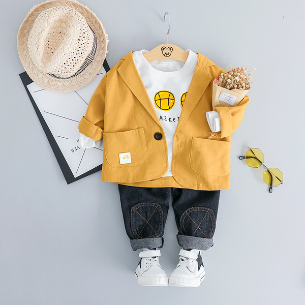 Három részből álló napi gyermekkészlet fiúknak több színben