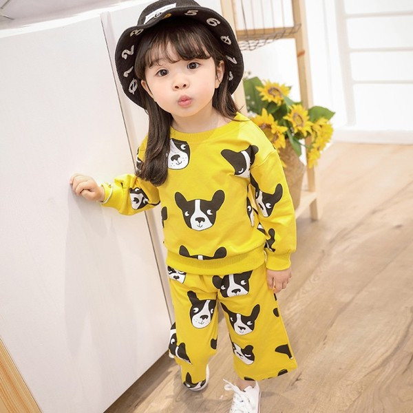 Napi gyerekcsapat lányoknak két részben sárga és szürke színben