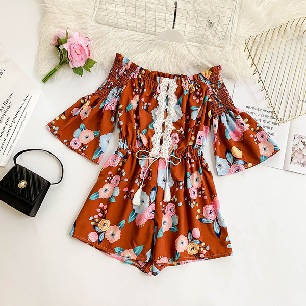 Női rövid overall virágmotívummal, négy színben