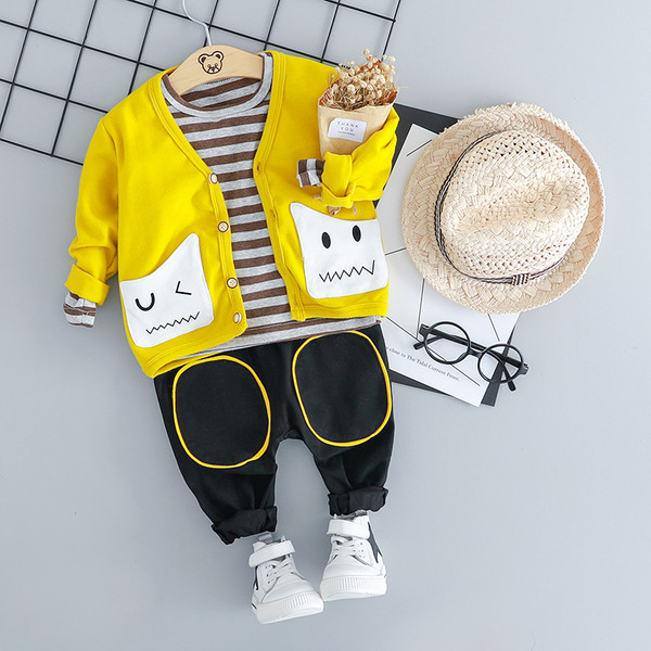 Három részből álló modern gyerekkészlet három színben