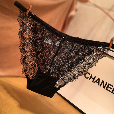 Γυναικεία εσώρουχα σε πέντε χρώματα