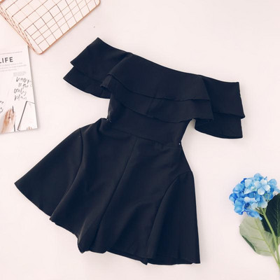 Penkių spalvų moteriškas kombinezonas – trumpo modelio