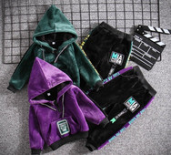 Modern bársony gyerekkészlet két színben, fiúknak és lányoknak egyaránt