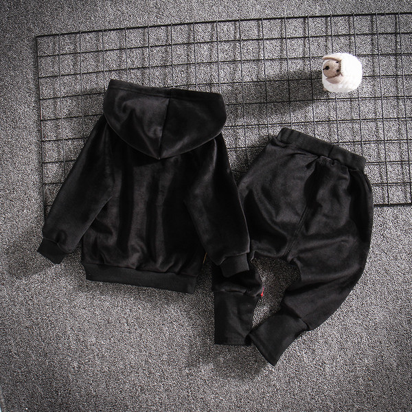 Színes gyerek sportkészlet fiúknak