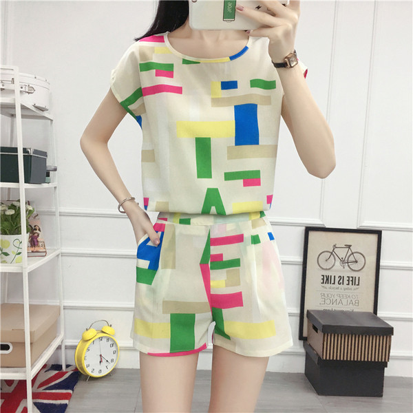 Modern női kétrészes szett három színben